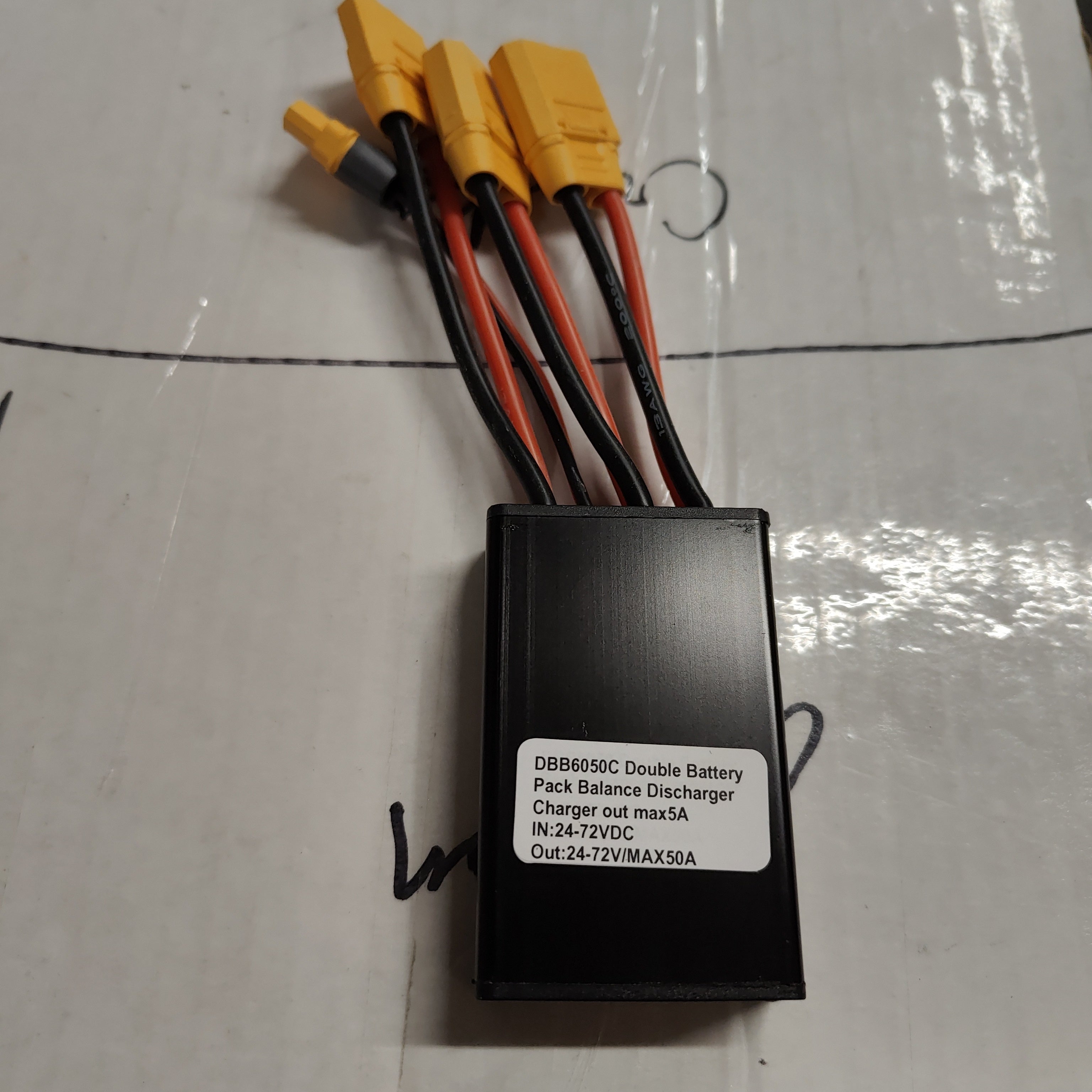 Dual Battery Controller 24-72v / 50A