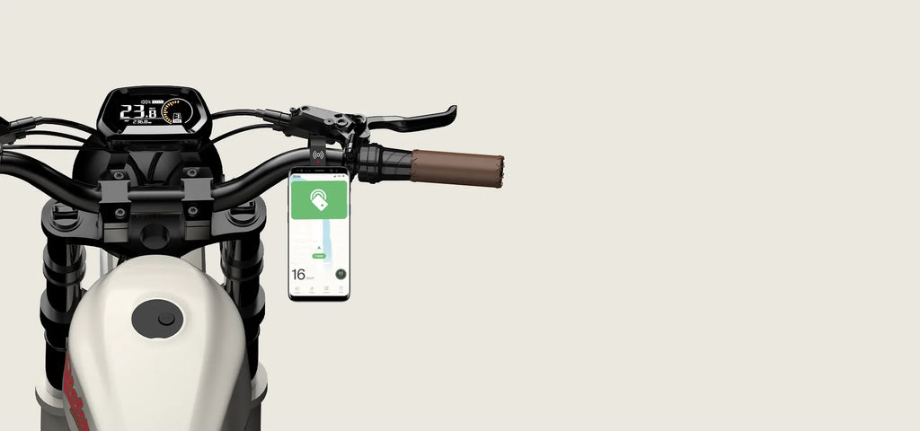 Effortless Security for Your E-Bike
Use our NFC card or smartphone to conveniently and securely unlock your Qiolor e-bike. Available only for Android phones with NFC; currently unsupported on Apple. No app download needed—just add the NFC copy to your phone.